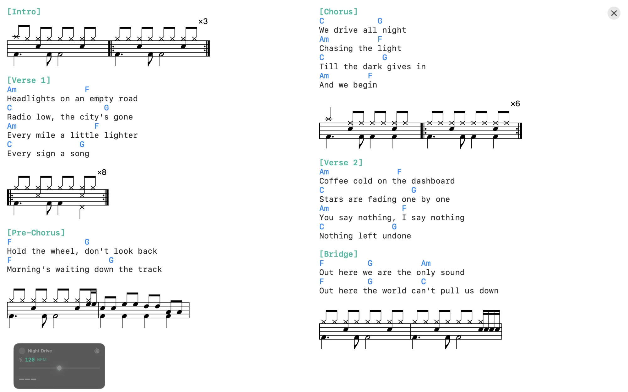 Lyrics-Song im Concert Mode: Text und Akkorde in zwei Spalten, die Drum-Takte als Noten dazwischen